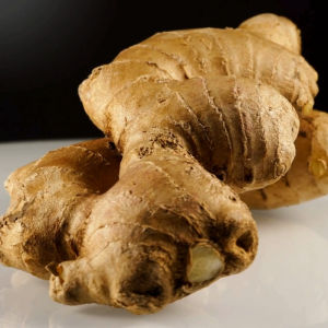 FRESH PEELED & SEALED GINGER IMPORTED FROM MALAYSIA - 1KG - ISTANA ROYAL FRUITS
