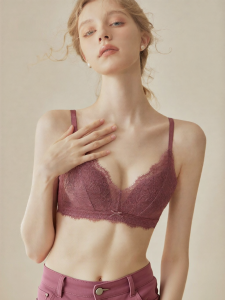 Lace Red Gather Bust Underwear Thin Wire-Free Bras