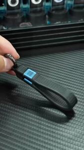 Cáp USB4 Keychain Ngắn 13cm 240W 40Gbps Loại C Sang C Dải FPC Mềm Hỗ Trợ Sạc Nhanh Và Truyền Dữ Liệu Mở Rộng 8K