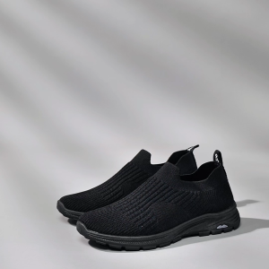 Techdoo Sepatu Slip On Casual Sepatu Pria Wanita Sepatu Sekolah Trendy MR901