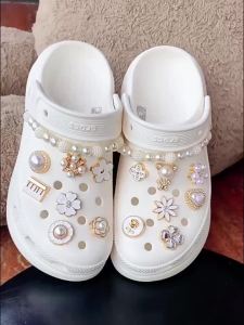 Kim Loại jibbitz cross charm Giày Khóa Ngọc Trai Kim Cương Chất Lượng Cao Đá Quý Tự Làm Khóa Trang Trí Thời Trang Phụ Kiện Giày