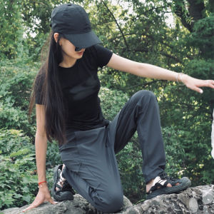 Outdoor Climbing Pants Womens Spring Autumn Windproof Waterproof Shell Straight Leg Slimming American Workwear Trousers Men