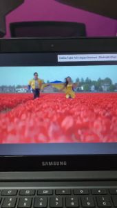 samsung chromebook with play store best for students  ultra slim and smart