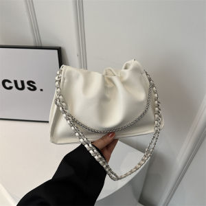 Korean Fashion Versatile Chain Small Bag Womens New 2024 Folded Cloud Small Square Bag Niche Design Single Shoulder Bag