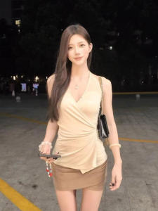 CHANGTONG | Elegant V-Neck Tank Top & Pencil Skirt Set