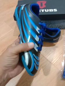 KIDZTUBS Sepatu Futsal Anak Laki-Laki Size 28 29 30 31 32 33 34 35 36 37  KDZ1141112024