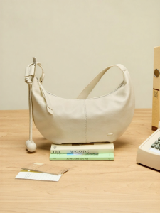 Josiny | Korean Minimalist Crescent Bag Fashionable and Versatile