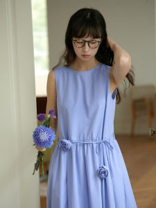 LBAORAW Simple Rose Decorated Skirt Dress Elegant Minimalist Dress Two Ways to Wear Gathered Hemline Womens Fashion Dress