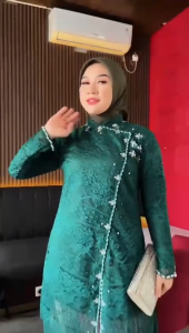 Set Kebaya Tunik Janggan Jumbo & Payet Premium: Panduan Lengkap