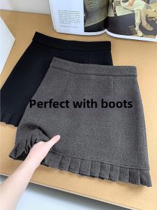 Fashionable High-Waisted Figure-Hugging Half Skirt