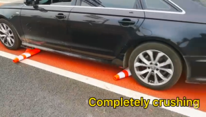 Safety Traffic Cone Kerucut Lalu Lintas Rubber Tinggi 70cm Based Orange 75cm Based Hitam 90cm Based Orange Bahan Tebal Berkualitas Tidak Mudah Pudar