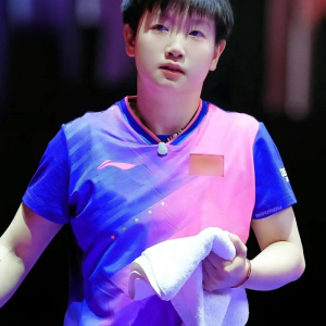 Major Competition Professional Ping Pong Outfit