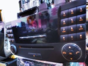 Radio CD AUX USB MERCEDES - benz E - Class.