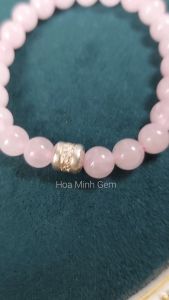 Vòng tay đá Thạch Anh Hồng tự nhiên size 8 li mix charm bạc kiểu lu thống chạm hợp mệnh Hỏa Thổ | Hoa Minh Gem