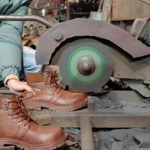 Giày Bảo Hộ Lao Động Nam SAT813 Giày Nam Thể Thao Cổ Cao Chất Liệu Da Chống Thấm Nước - Chống Đâm Xuyên - Siêu Nhẹ - Cách Điện