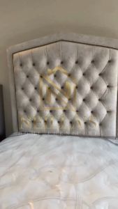 Chesterfield Highback 6ft Luxury Bedframe King/Queen
