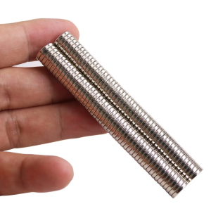 50 CÁI Nam Châm Tròn Dán Tủ Lạnh Màu Bạc Lực Kéo Cao 8x3mm Miếng Dán Từ Tính Đa Năng Để Sắp Xếp Đồ Đạc Trong Nhà