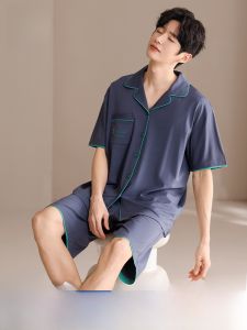 MiiOW | เสื้อคลุมนอนแขนสั้นผู้ชาย Catman ระบายอากาศได้ดี ระบายความชื้นได้ดี ลำลอง ไซส์ใหญ่ เสื้อผ้าใส่อยู่บ้าน ฤดูร้อน 2025