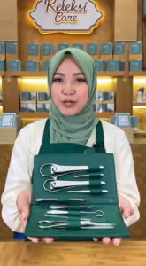 10pcs Manicure Pedicure Set – Nail Clippers File Ear Pick & Scissors