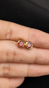 ต่างหูพลอยจันทบูรี พลอยโกเมน Garnet ด้วยสีแดง 92.5% ชุบทองคำ สินค้าคุณค่าใช้จ่าย