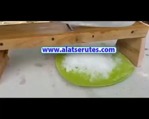Serutan Es Batu Manual Alat Serut Es Batu Alat Es Serut Kepal Milo Kayu Jati Asli