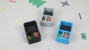 Toolour Solder Tip Cleaner Soldering Iron Cleaner Solder Sponge and Brass Wool and Dense Cleaning Steel Brush in Silicone Holder