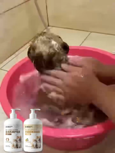 500ML Pet Shampoo and Conditoner Anti Tick And Flea Remover Antibacterial Shower Gel For Dogs & Cats