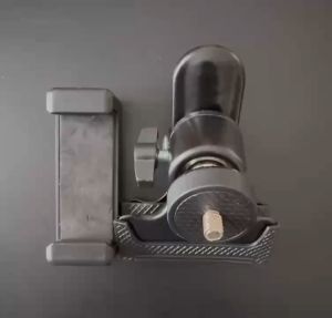 ขาตั้ง หนีบบนกีต้าร์ หนีบโต๊ะ ใช้สำหรับหนีบโทรศัพท์ อเนกประสงค์ ถอดออกได้สำหรับเครื่องดนตรี