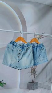 Cute Frayed Star Front-Button Denim Skort Street Style Outfit Casual Palda Short Skort for 5 to 12 Years Old Kids Girls