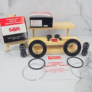 KIT KALIPER KARET CAKRAM DEPAN DAIHATSU TAFT GT F70 HILINE 1SET SAM