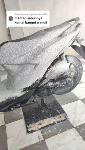 Automova Snow Wash pH Balance 7 Shampoo Mobil Motor Salju 1 Liter