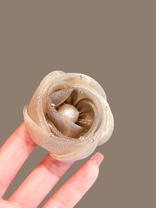 Fancy Champagne Gold Rose Brooch Elegance Elegant Pin Exquisite and Versatile Rhinestone Flower Corsage Accessories