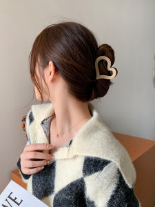 Hollow Heart Shark Jaw Clip Womens Simple Versatile Girls Hair Clip Middle Size Ponytail Holder Hair Clip Headwear