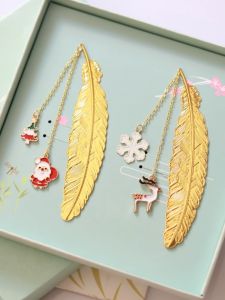 เข็มขัดหนังสือโลหะปีใหม่คริสต์มาส เข็มขัดหนังสือลายหิมะ ผู้ชายวัยกลางคน เข็มขัดหนังสือรูปตุ๊กตาสัตว์น่ารัก เข็มขัดหนังสือแบบพับได้ กล่องของขวัญ