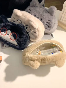 SKISOPGO Plush Pencil Case Large Capacity Student Stationery Storage Bag Cartoon Cat Makeup Pouch Storage Bag