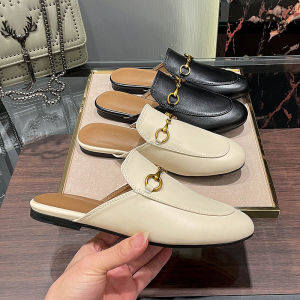 Ladies Leather Mules Summer Outdoor Wear Horse Buckle Fashion Flat Bottom Slip-On Shoes Comfortable Casual Loafers Slip-On Sandals