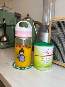 แก้วน้ำกีฬาแบบอัตโนมัติ Fitline 25 แก้วน้ำแก้วน้ำแข็งแบบผสมผสานแบบอัตโนมัติ แก้วน้ำสำหรับผู้เล่นกีฬาแบบลำลอง