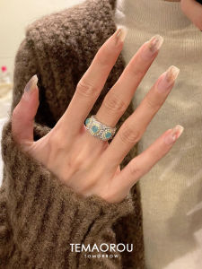 Vintage Reversible Wide Face Blue Sapphire Ring for Women Non-Fading Luxury Fashionable Unique Personality Alloy Geometric Ring