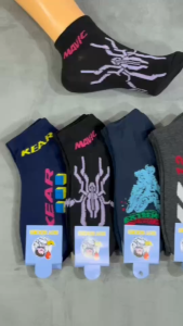 identify("ถุงเท้าข้อสั้น สีดำ Free Size แพ็ค 12 คู่ / 6 คู่ สินค้าพร้อมส่ง")