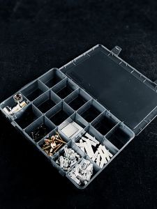 ฟื้นฟูกล่องใส่สกรู ฟื้นฟูกล่องใส่อุปกรณ์ ฟื้นฟูกล่องใส่น๊อต ฟูจัดเก็บสกรูและน็อต