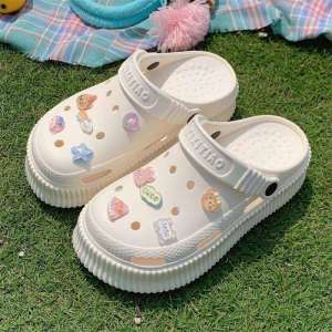 Creative Beach Holiday Sandals Women Summer Thick Bottom Platform Hole Hole Slippers Korean Style Flat Heel Cartoon Pattern