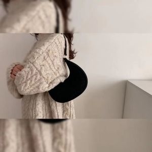 LH.Bigsize พร้อมส่ง ทุกบ้าน กระเป๋าแฟชั่นสไตล์เกาหลี งานดีจริง คอนเฟิร์ม สวยสับ สาวๆควรมี มีให้เลือกหลายสี วัสดุคุณภาพดี ทนทาน ใช้งานกันได้ยาวๆ ตัวแม่ ตัวมันต้องจัดน๊าาา