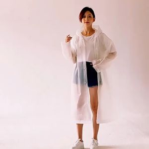 เสื้อกันฝน 140g ชุดกันฝน มีเชือกรูดและกระดุม เสื้อคลุมกันฝน ผ้าEVAผสม กันน้ำ ชุดกันฝนผู้ใหญ่