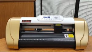 Mesin Cutting Sticker Jinka Auto Contour Cut Terbaru - XL Pro V 453 LED ( Auto Contour Cut )