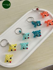 พวงกุญแจลูกปัด ปลาน้อย มุกเทียม ขนาด 4 มิล คละสี