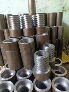 sok drat sumur bor ukuran 11/4 bahan as besi 57mm lobang air 30mm tebal ulir 4.5mm hrga untuk satu set cowo sama perempuan nya
