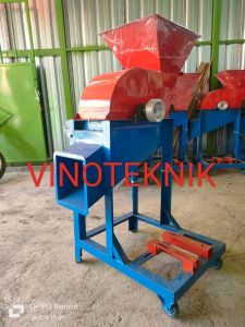 MESIN CACAH RUMPUT S20 ( SIAP PAKAI DEASEL BENSIN 6.5PK )