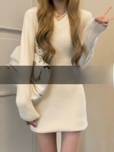 High Waist Knitted Wrap Dress Long Sleeve V-Neck Base Layer Dress for Date Autumn Winter Polyester Fiber Short Skirt Dress