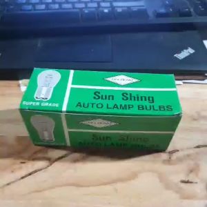 Hộp 10 Bóng Đèn Xi Nhan Ô Tô Chân Cài 1 Tóc 24V 21W Màu Vàng