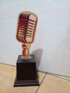 Piala Akrilik Karaoke: Sticker Free Design dan Bisa Custom Design